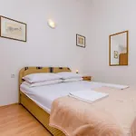 Apartment Jadran Trogir