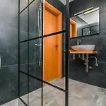 Apartment Jadran *