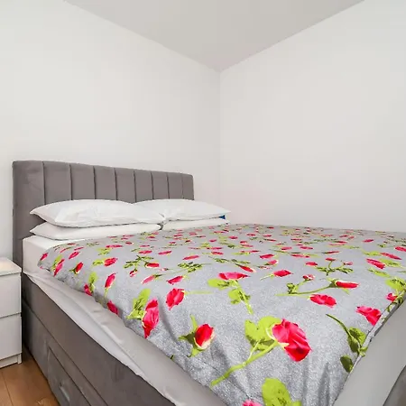 Apartment Jadran